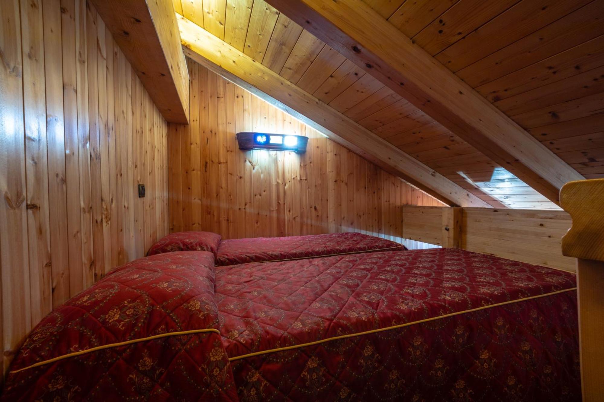 Hotel Bouton D'Or - Cogne Exterior foto